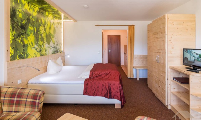 Bad Liebenzell Resort | Private room ∙ 1 bedroom ∙ 2 guests