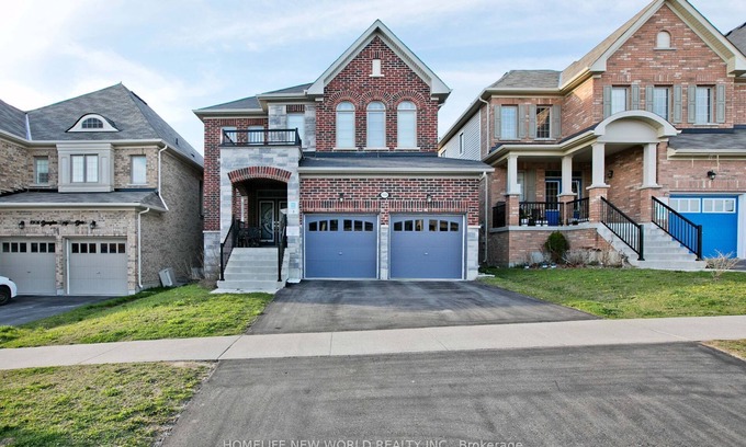 Durham Region House | Private room in a guest house