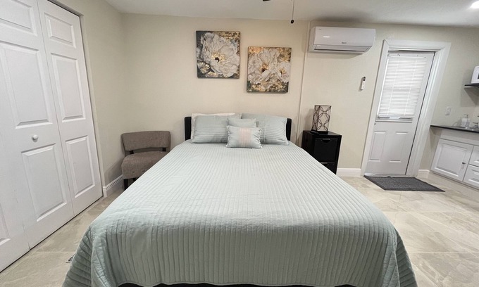 Citrus Park Apartment | private room