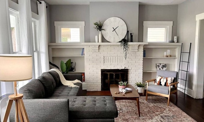 Vine House | Private Room w/twin bd, blackout curtains near WMU