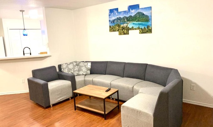 Dallas House | Private rooms near I-30 mesquite
