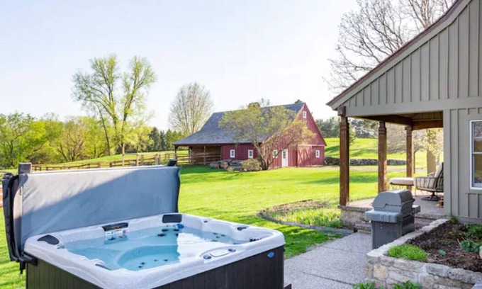 Stillwater Other | Private secluded home on 40 acres 3 miles from downtown Stillwater with hot tub