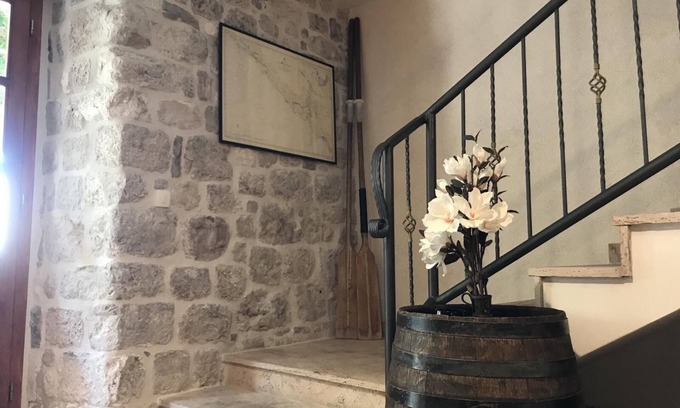 Dobrota Villa | Private Stone House Next to the sea
