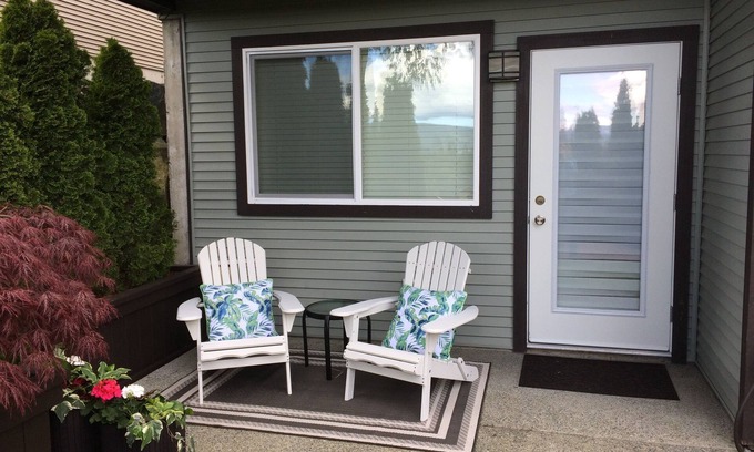 North Cowichan House | Private Suite in Cowichan Country
