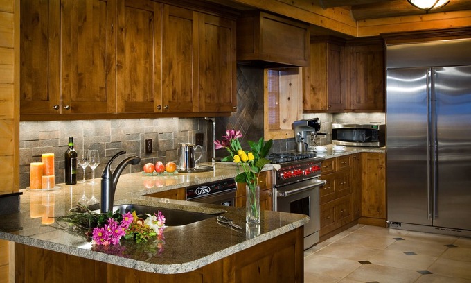 Beaver Creek Cabin | Private Unique On-mtn 4br 4ba 4 Bedroom Cabin by RedAwning