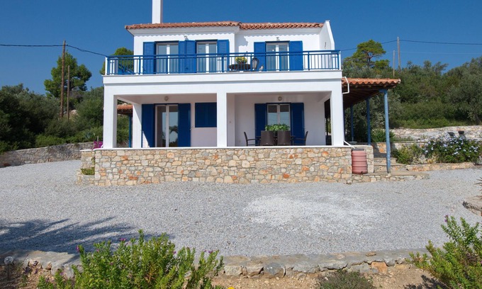 Votsi Villa | Private villa, 4 bed s , stunning views , gardens , rural quiet location