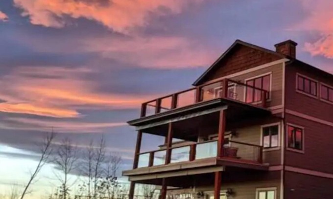 Cochrane Apartment | Private walk out suite on farm with beautiful mountain views