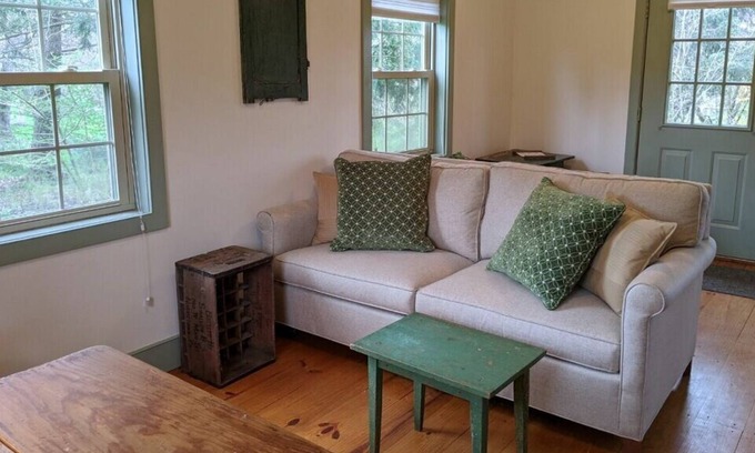 West Chester Cottage | Private West Chester Cottage close to Longwood