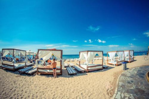 Elenite Apartment | Privilege Fort Beach - Menada Apartments