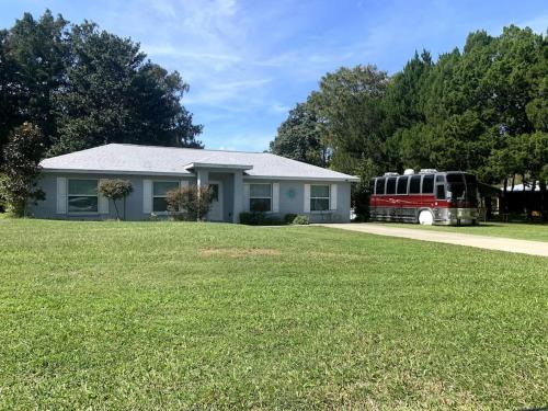 Crystal River House | Professor Rousseau's Adventure Oasis