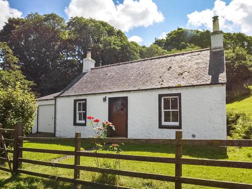 Girvan House | Professors Cottage