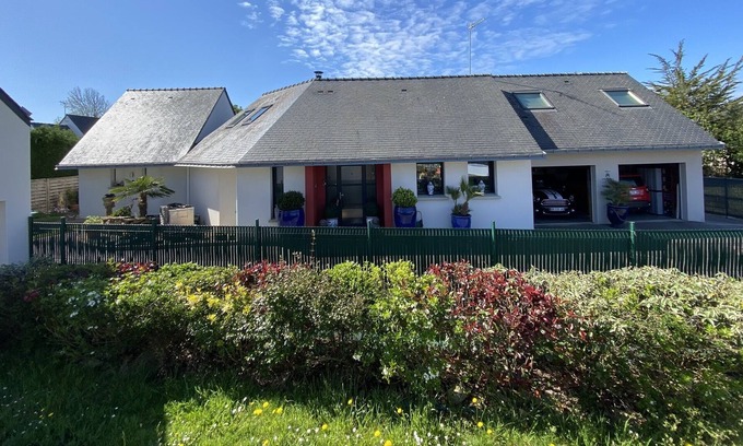Larmor-Baden House | Promo 5 'walk from the beach, Ty Gwez-Palm in the heart of the Gulf of Morbihan.