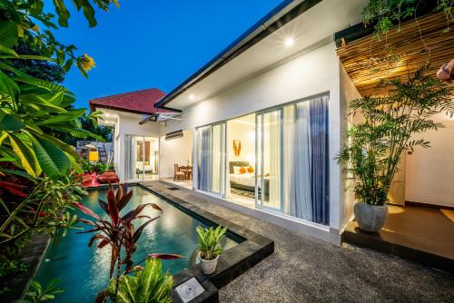 Babakan Villa | PROMO! Bali Rosa Villa Luxury & Cozy 2Bedroom in Canggu - Dedicated to Digital Nomad