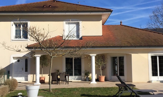 Seynod Villa | PROMO July - August: Magnificent contemporary villa on the outskirts of Annecy