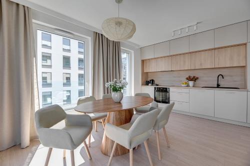 Nowy Port Apartment | Przystań Letnica Seaside by Downtown Apartments