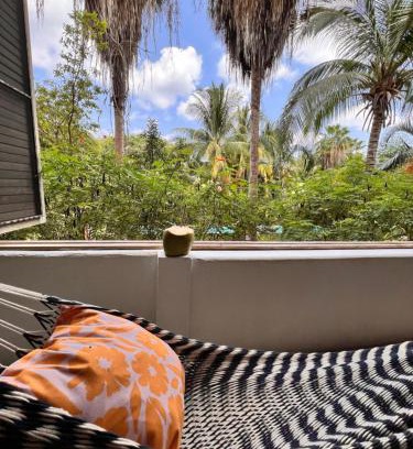 Barra de Colotepec Apartment | Puerto Escondido Pool, Beach Club, Starlink WiFi & AC
