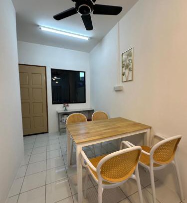 Kota Kinabalu House | Pulutan Homestay Manggatal
