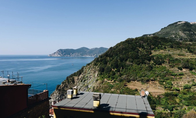 Corniglia House | Punto Zero