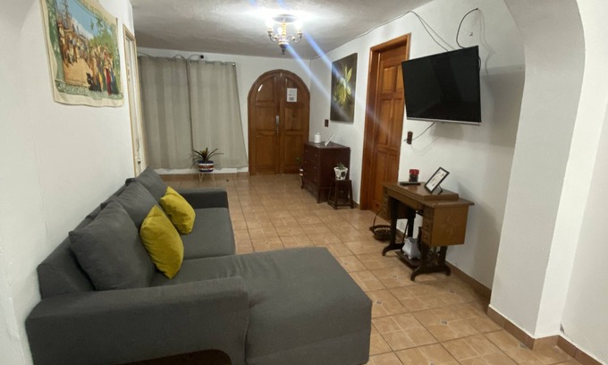 Ciudad Hidalgo House | Pura Vida!