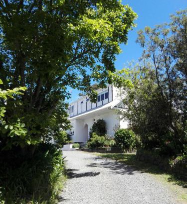 Katikati House | Purple Hen Country Lodge