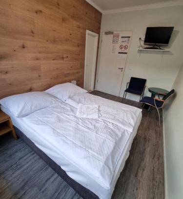 Schoeneberg House | Puschkin Rooms