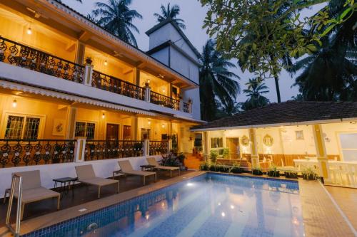 Nagoa Villa | Pvt Pool - Villa Azura Escape - Casa Marialina 8 BR