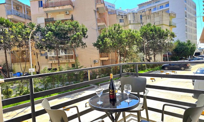 Golem Apartment | Qerret Happy Stay 096