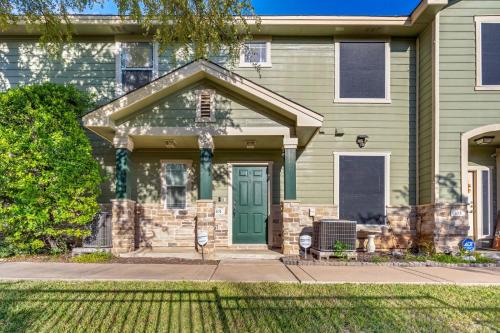 Round Rock Apartment | Quaint 2BD2B Condo* Fully Furnished*Amazing Patio*