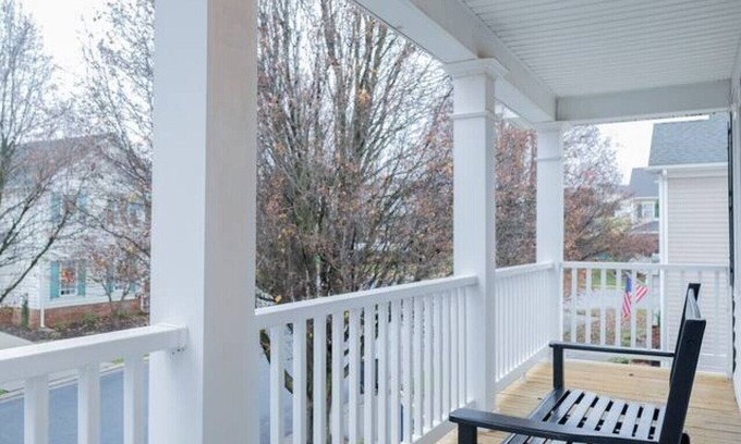Lynchburg House | Quaint 3Bedroom Home w/King Bed & Fenced Backyard