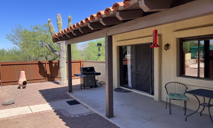 Tanque Verde House | Quaint casita within walking distance to Sahuaro National Monument East