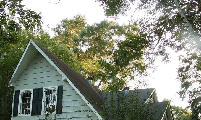 Downtown Historic House | Quaint cottage near Natchitoches Historic District