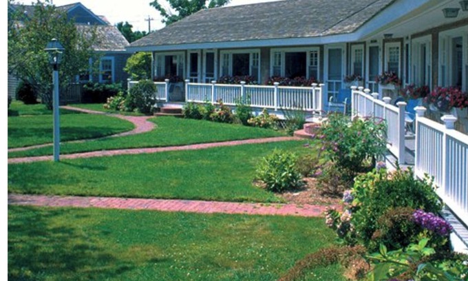 Nantucket Town Cottage | Quaint cottage with fitness room in Nantucket