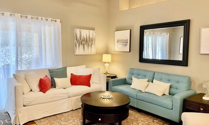 Rita Ranch House | Quaint cozy home with vintage lamps, artwork, and premium beds near hiking!