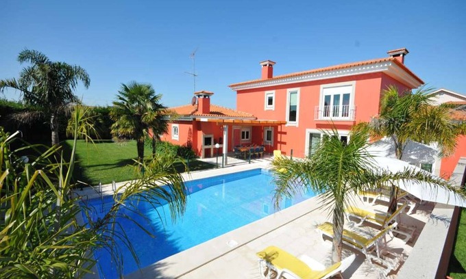 Palmeira de Faro Villa | Quaint Esposende Villa | 5 Bedrooms | Villa Esposende Retreat | Fenced Private.