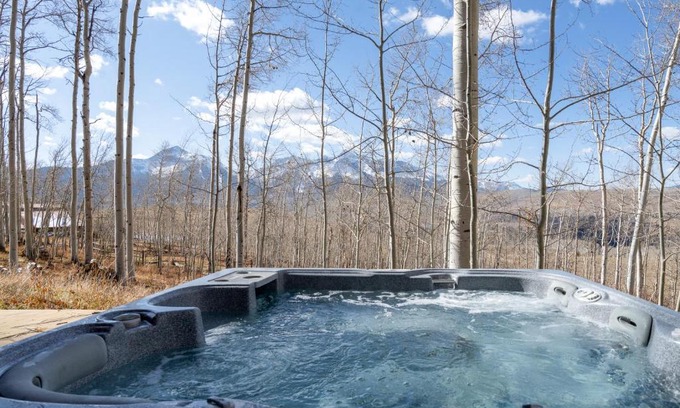Telluride House | Quakey Lane 241 - Strong Elk