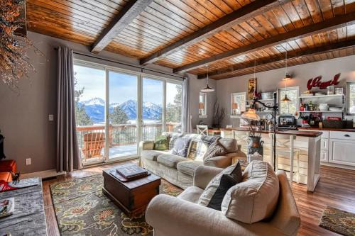 Twin Lakes House | Quaking Aspen Cabin 2BR 2BA w Incredible Views