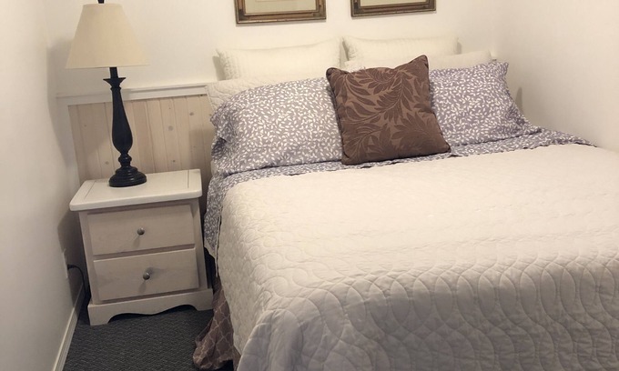 Regional District of Nanaimo Cottage | Qualicum Breeze Beach Resort