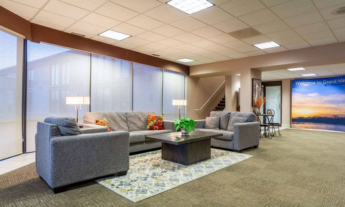 Grand Island Hotel | Quality Inn and Conference Center I-80 Grand Island