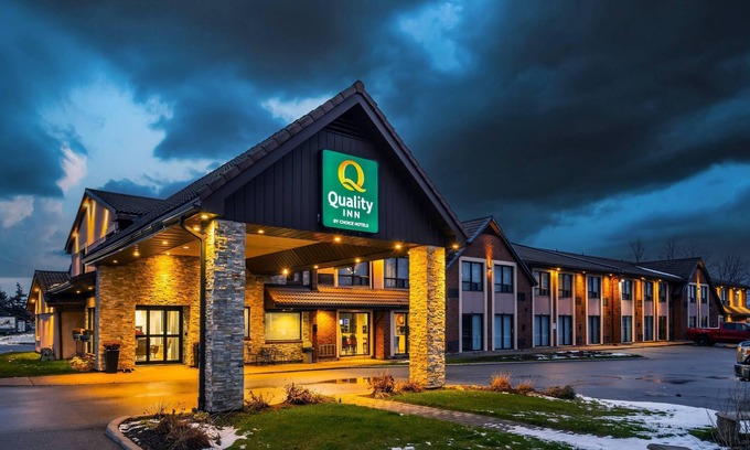 Barrie Hotel | Quality Inn