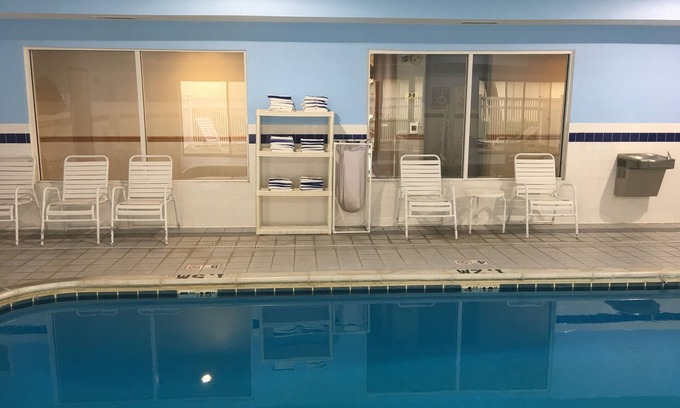 Kalamazoo Hotel | Quality Inn Kalamazoo near Wings Stadium
