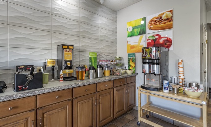 Kirksville Hotel | Quality Inn Kirksville