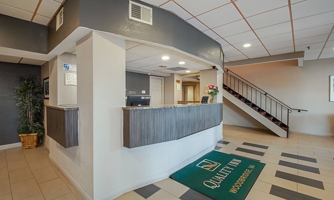 Woodbridge Hotel | Quality Inn near Potomac Mills