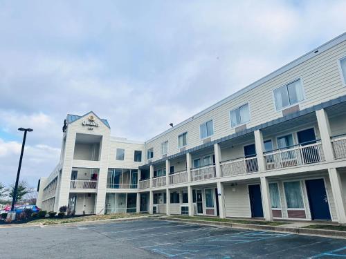 Newark Hotel | Quality Inn Newark - Wilmington