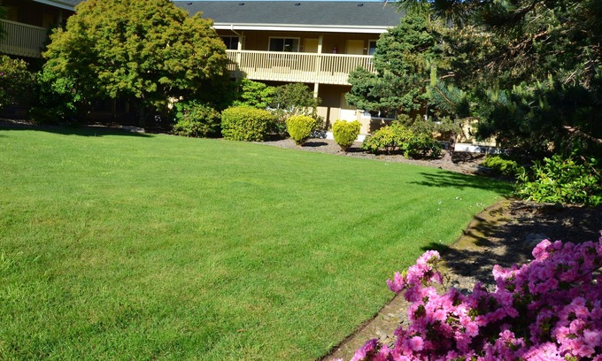 North Bend Hotel | Quality Inn & Suites at Coos Bay