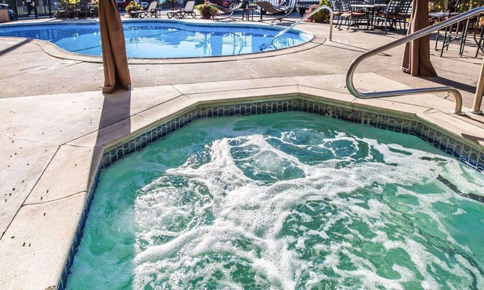 Cameron Park Hotel | Quality Inn & Suites Cameron Park Shingle Springs