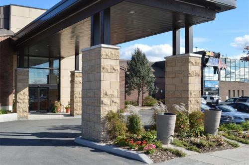 District des Promenades Hotel | Quality Inn & Suites