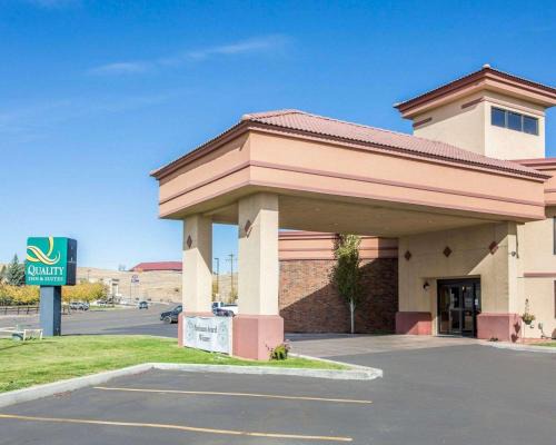 Casper Hotel | Quality Inn & Suites Casper near Event Center
