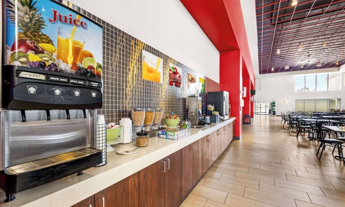 Columbus Hotel | Quality Inn & Suites Columbus