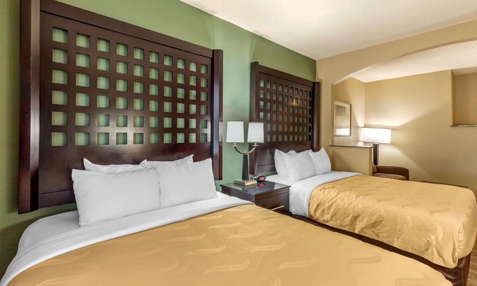 Durant Hotel | Quality Inn & Suites Durant