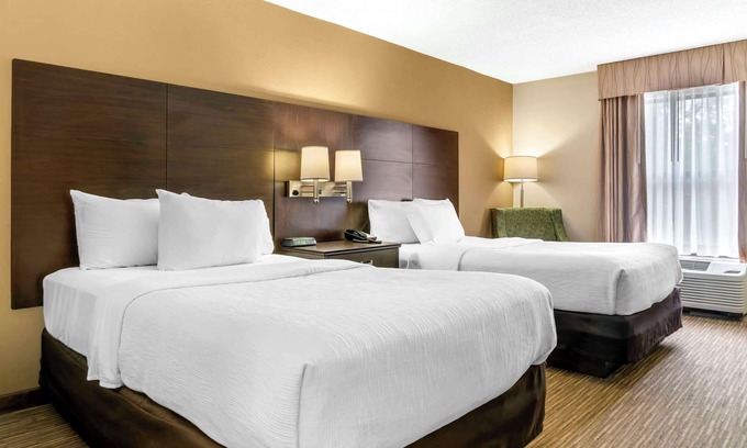 Monroe Hotel | Quality Inn & Suites Monroe